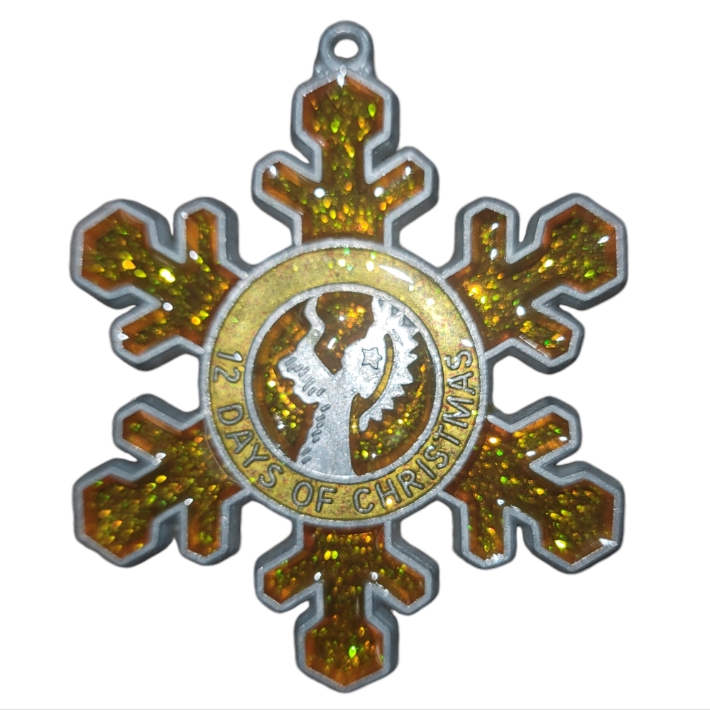 Vntg Handmade Stained Glass 12 Days Of Christmas Suncatcher Ornament Snowflake